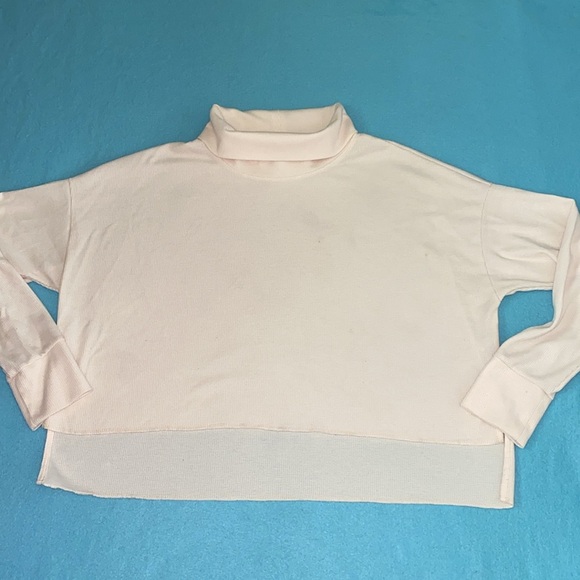 AMERICAN EAGLE OUTFITTERS waffle knit turtleneck long sleeve oversize top size S - Picture 2 of 16
